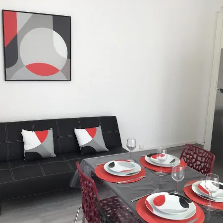 Apartment Sun, Parking, Centre , Proche Sanctuaires