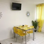 Appartement Atena, Parking, Centre , Proche Sanctuaires *
