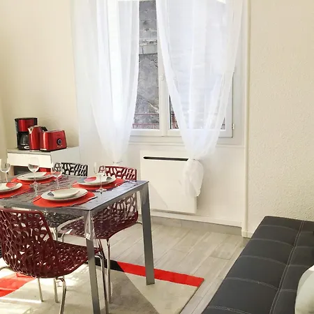 Sun, Centre Ville, Parking, Proche Sanctuaire 公寓