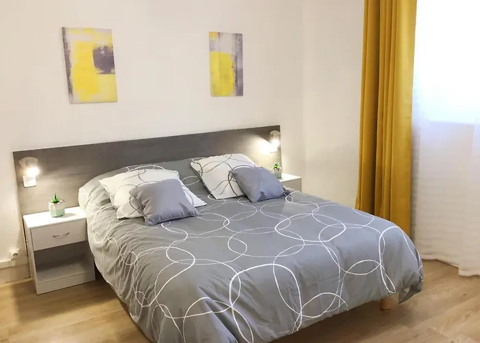 Sun, Centre Ville, Parking, Proche Sanctuaire Apartman